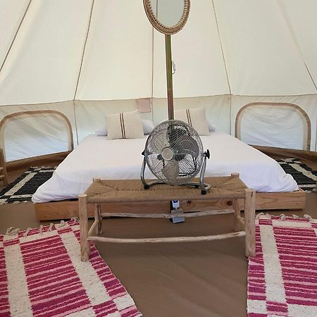 Camping Vila De Sarria Buitenkant foto