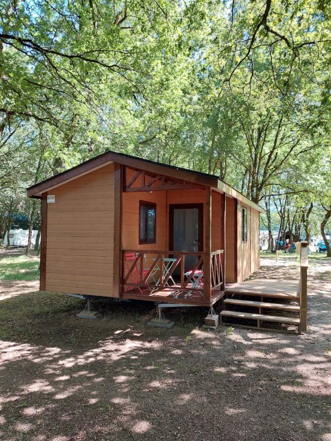 Camping Vila De Sarria Buitenkant foto